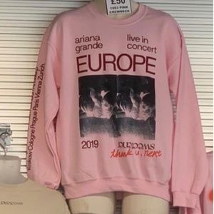 ISO!!! Live in Europe merch